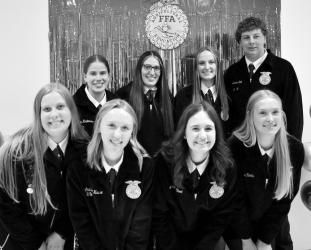 SENIORS: Front - Callie Platt, Lindsey Hause, Lauren Stoel, Amber Martin; Back - Kylie Knakmuhs, Abby Overman, Jayda Hellewell, Landon Beek.
