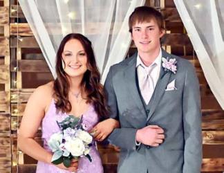 Jayda Hellewell &amp; Austin Lichty