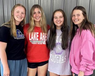 4th Year Letter Winners - Taylor Larson, Thea Schneider, Emmi Peltola, Elyse Paulzine