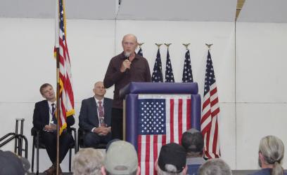 Speaker Bob Veenhuis