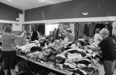 Hospice of Murray County’s annual rummage sale opened to enthusiastic shoppers on Monday. Wares range from clothing to furniture, glassware to holiday decorations and more. The sale runs through noon on Saturday.