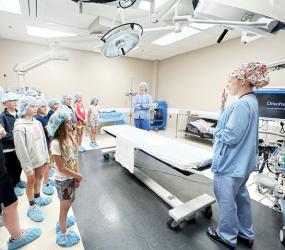 MCC 4th Graders visited MCMC on Tuesday, May 14th to honor/celebrate Hospital Week and learn about the hospital and what they do for their patients. The hospital staff does a great job of setting up 9 different stations for the students to rotate through and see what happens “behind the scenes”.